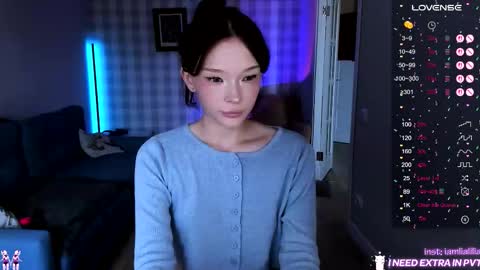 lialilia online show from 10.09.25