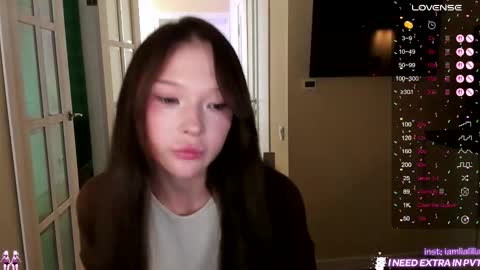 lialilia online show from 10.16.25