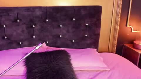Lia lovet online show from 07.21.26