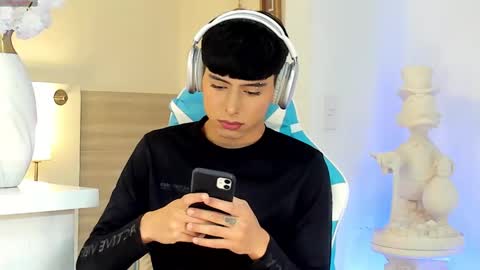 Liam online show from 09.10.25