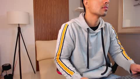 Liam Collins online show from 01.21.25