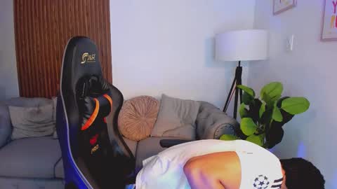 Liam Collins online show from 09.29.25