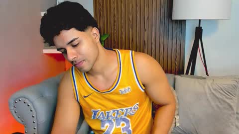 Liam Collins online show from 11.23.25