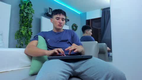 liam_conorr online show from 12.27.24