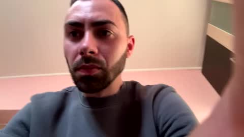 Snapshot of liam_daniel chatting on 02.23.25 Liam online show from 02.23.25