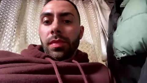 Snapshot of liam_daniel chatting on 02.24.25 Liam online show from 02.24.25