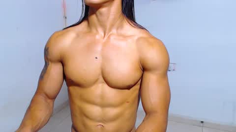 Snapshot of liam_domain chatting on 10.05.25 LIAM online show from 10.05.25