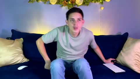 Liam online show from 12.29.24