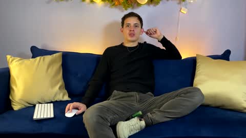 Liam online show from 01.07.25