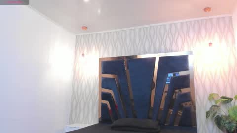 LIAM KLEIN online show from 02.11.26