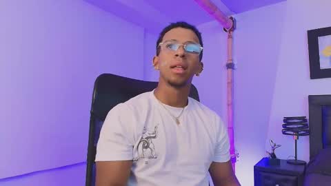 LIAM online show from 09.27.25