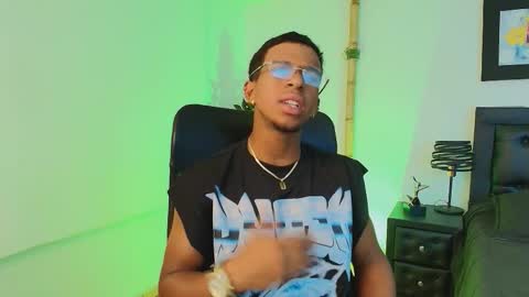 LIAM online show from 09.29.25