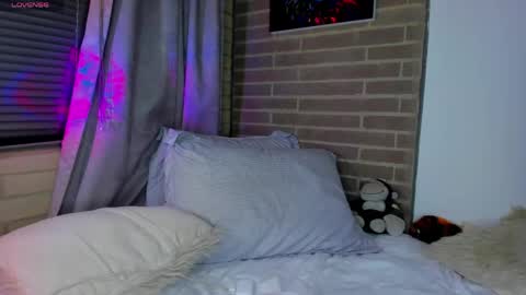 liam online show from 04.22.26