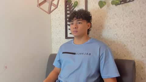 Snapshot of liam_percy7 chatting on 10.17.25 liam online show from 10.17.25