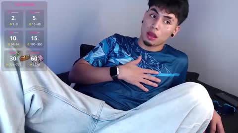 Snapshot of liam_ruiz_ chatting on 09.12.25 Liam online show from 09.12.25