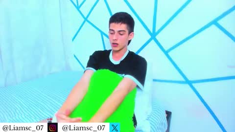 Liam scott77 online show from 01.08.26