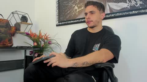 Liam online show from 01.23.25