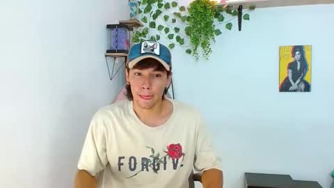 liamxul online show from 10.19.25