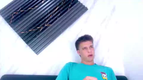 Snapshot of liam_york chatting on 02.15.26 liam_york online show from 02.15.26