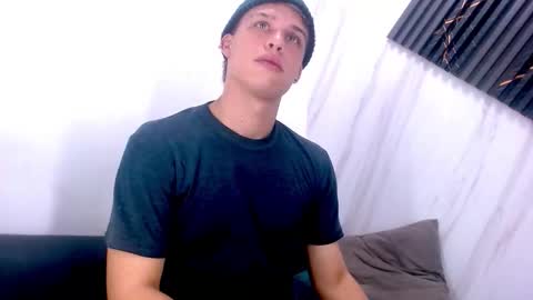 Snapshot of liam_york chatting on 02.24.26 liam_york online show from 02.24.26