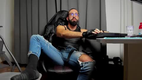 Snapshot of liamaesthetic chatting on 03.02.25 Liam online show from 03.02.25