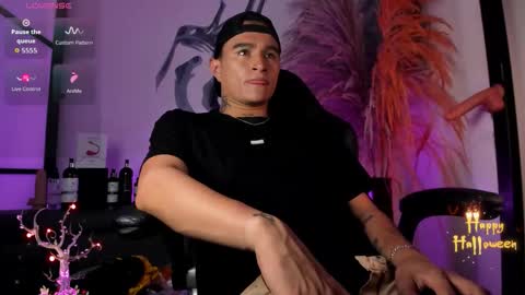 LiamDeep online show from 10.21.25