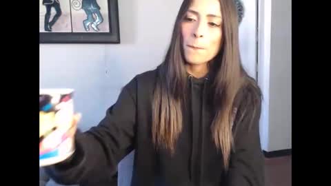 Lia Miller online show from 12.06.24