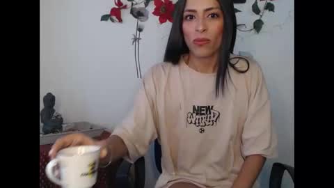 Lia Miller online show from 12.10.24