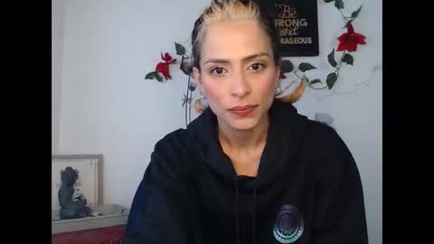 Lia Miller online show from 12.18.24