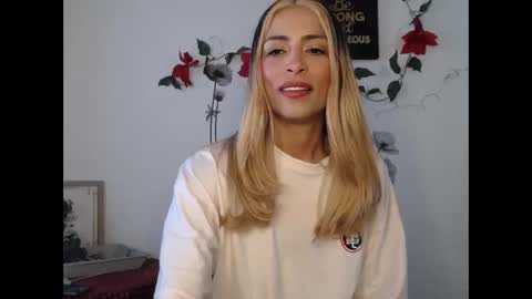 Lia Miller online show from 12.19.24