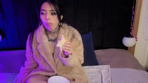 L I A M O N R O E online show from 06.04.26