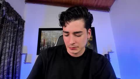 Snapshot of liamwyatt_ chatting on 10.26.25 liamwyatt_ online show from 10.26.25