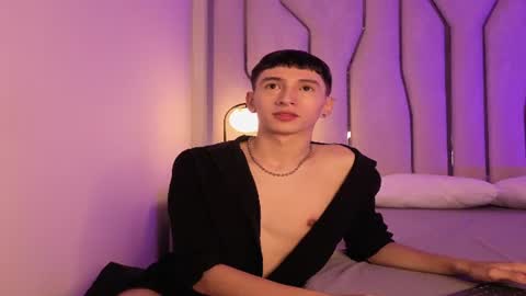 lian_cameron online show from 07.07.26