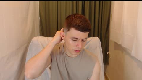 lian_eathan online show from 11.29.25