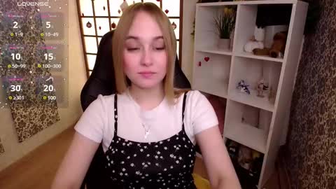 Liana online show from 01.30.25