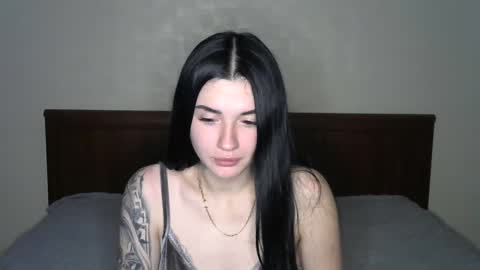 liana_diva online show from 02.03.25