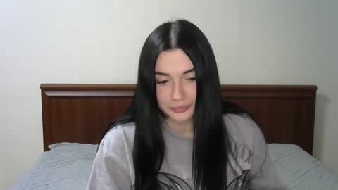 liana_diva online show from 03.12.25