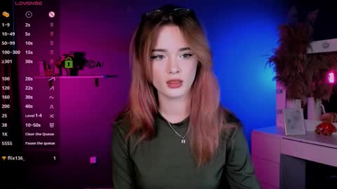 Little Liana  online show from 10.10.25