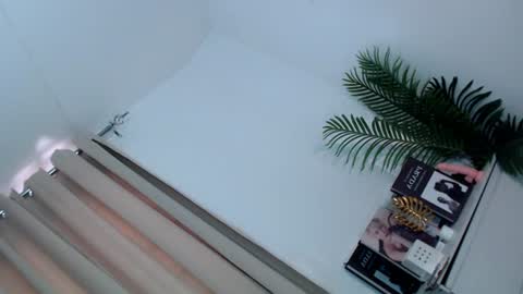 Snapshot of liana_star chatting on 08.09.26 call me liana online show from 08.09.26