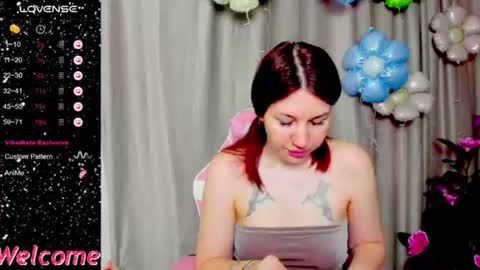 Snapshot of lianawow_ chatting on 06.12.26 lianawow_ online show from 06.12.26