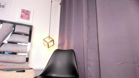 lianfox_ online show from 02.20.26