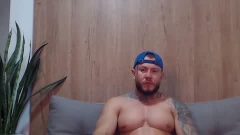 lianjones9 online show from 01.29.25