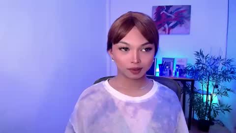 CALL ME LIANNA online show from 05.27.26