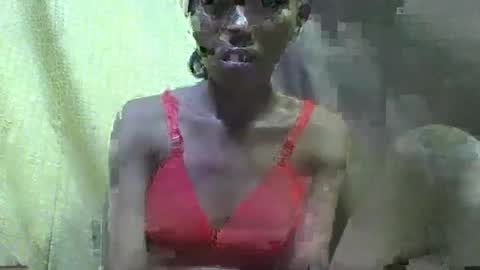 Snapshot of liaraisha chatting on 09.21.25 liaraisha online show from 09.21.25