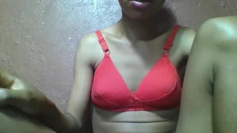 Snapshot of liaraisha chatting on 09.27.25 liaraisha online show from 09.27.25