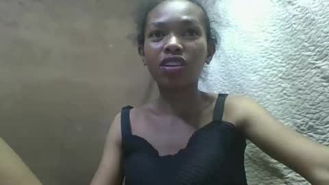 Snapshot of liaraisha chatting on 09.29.25 liaraisha online show from 09.29.25