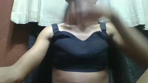 Snapshot of liaraisha chatting on 10.01.25 liaraisha online show from 10.01.25