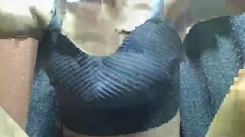 liaraisha online show from 11.12.25