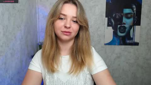 Snapshot of liaralime_ chatting on 05.28.26 Liara online show from 05.28.26