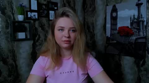 Snapshot of liaralime_ chatting on 06.02.26 Liara online show from 06.02.26